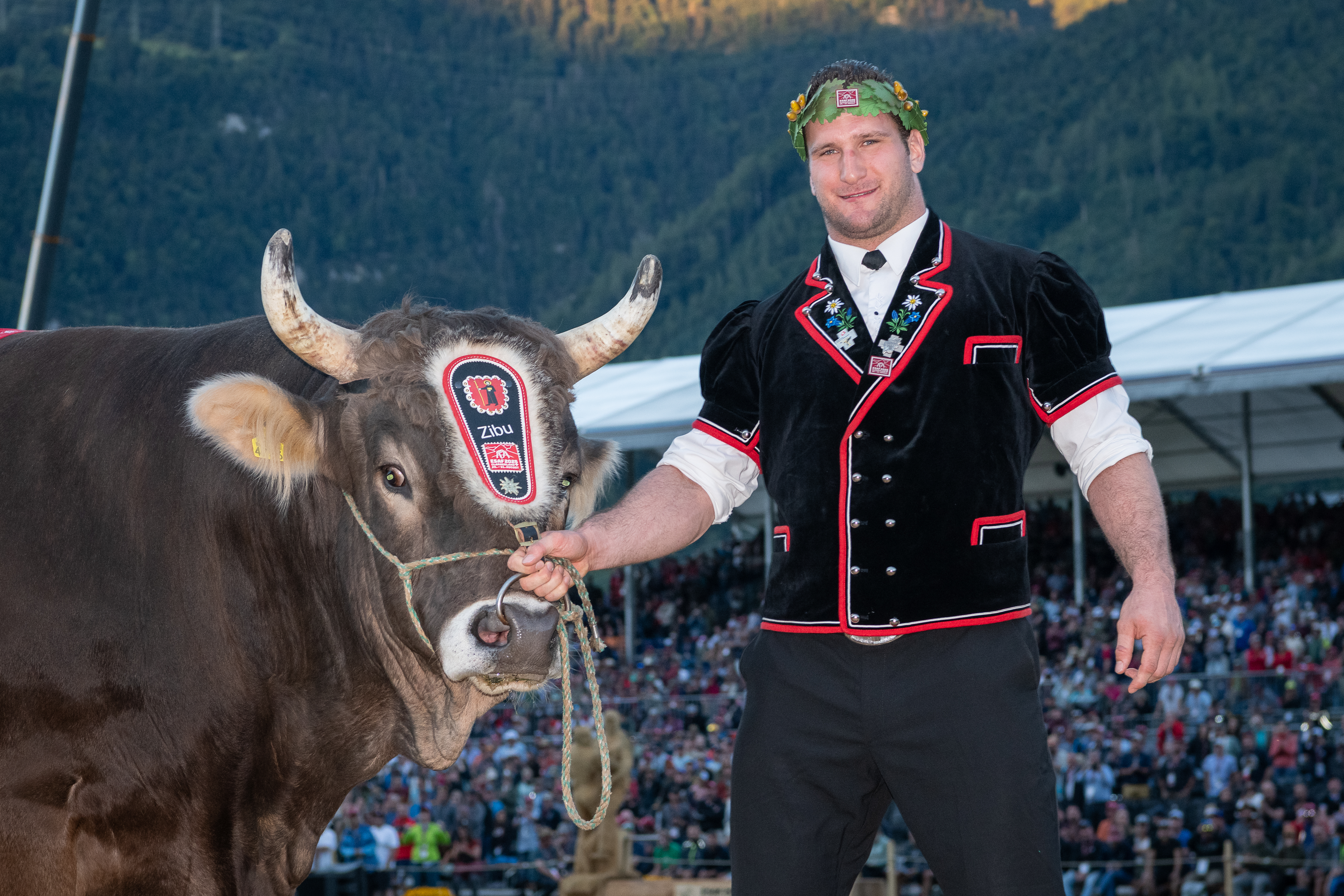 Armon Orlik, Schwingerkönig 2025 (Foto @Lorenz Reifler)